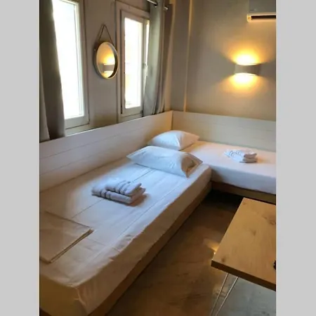 Apartment Halkidio